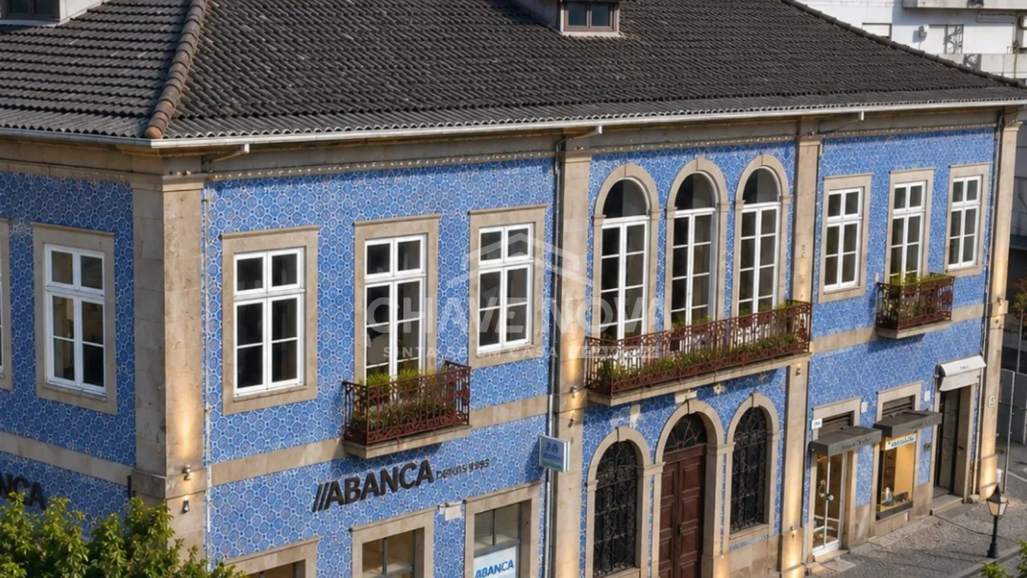 Prédio para restauro com rentabilidade em Fafe