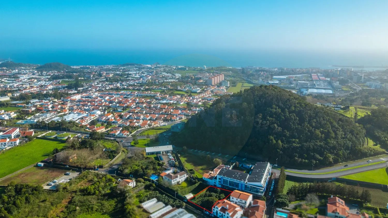 Terreno p/ construção ate 3 pisos