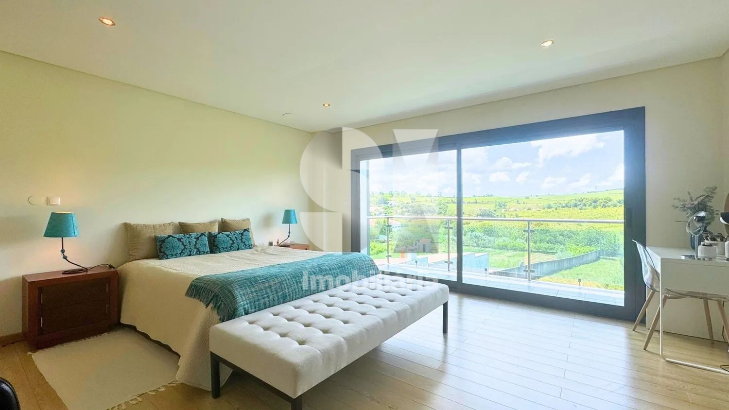Moradia T3 Duplex em Condomínio Privado