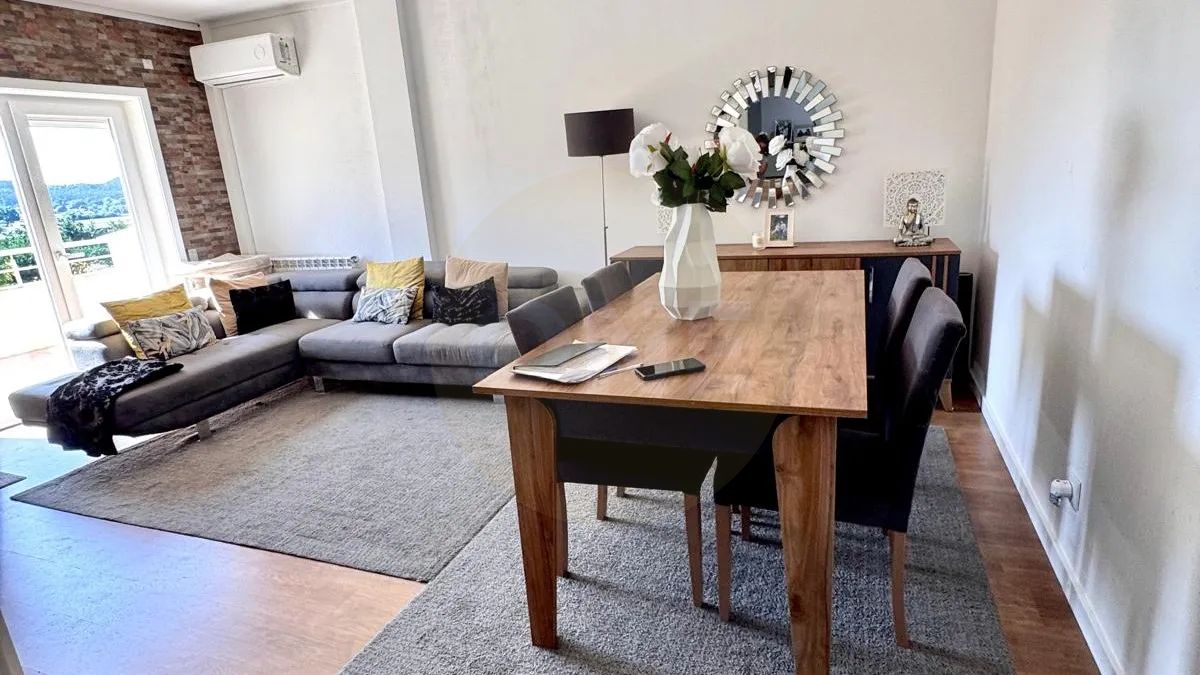 Apartamento T2 em Viatodos | Conforto , espaço e excelente conservação - 2