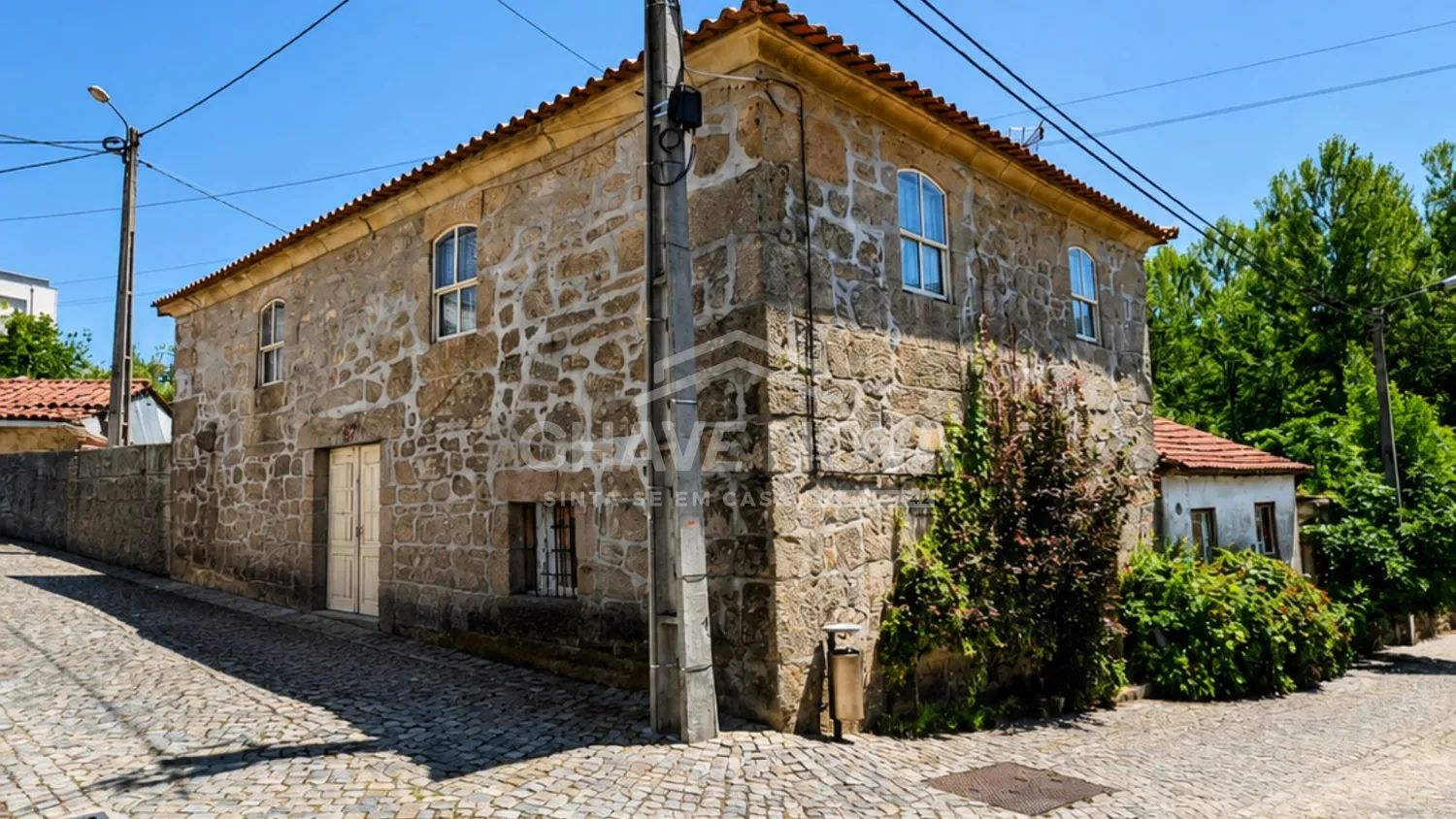 Duas moradias para restauro em Fafe - 2