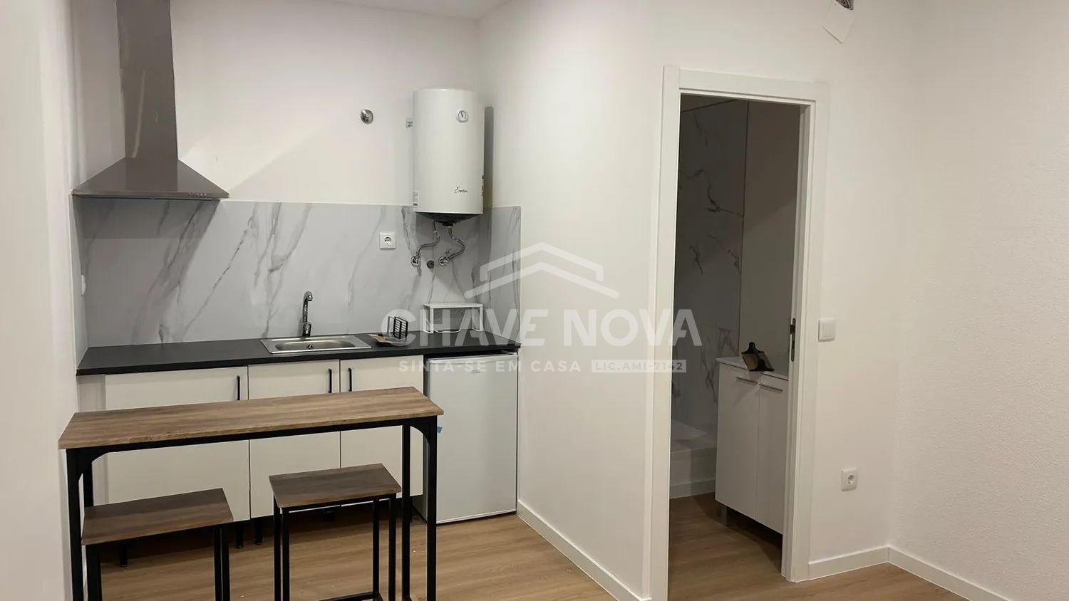  Loja Totalmente Remodelada, dividida em 6 estúdios