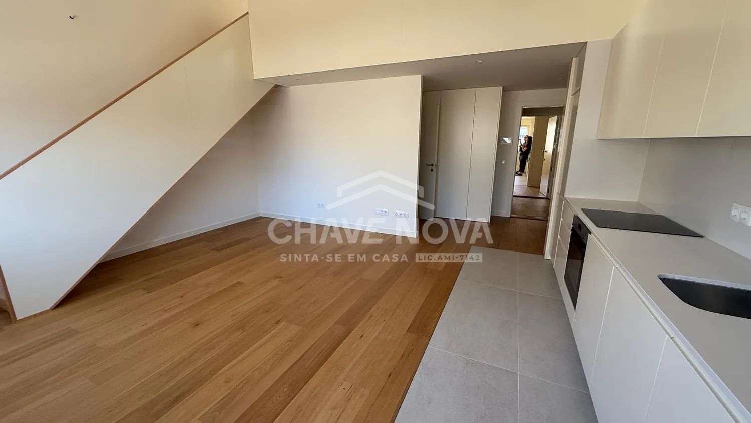T1 Duplex Mezzanine c/ 2 WC's e lugar de garagem, em Matosinhos Sul.  - 3
