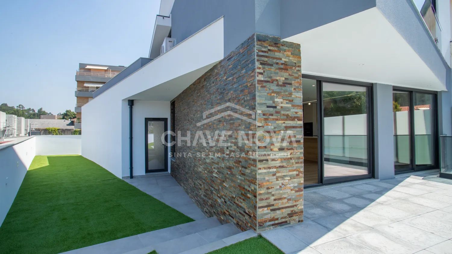 Villa neuve T3+1 - Moreira da Maia
