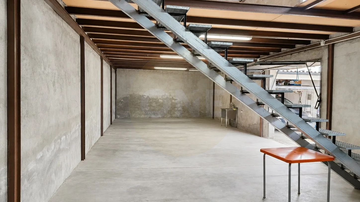 Armazém 200 m2 - Antanhol - 3