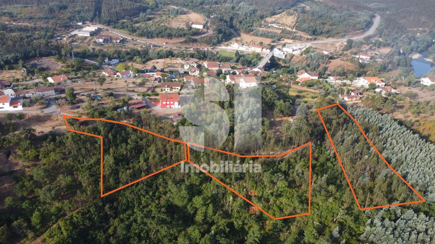 3 TERRENOS RUSTICOS COM 6500 M2