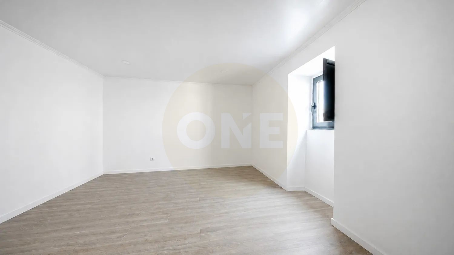 Moradia T2 Totalmente Renovada com Vista Mar | Fenais da Ajuda - 2