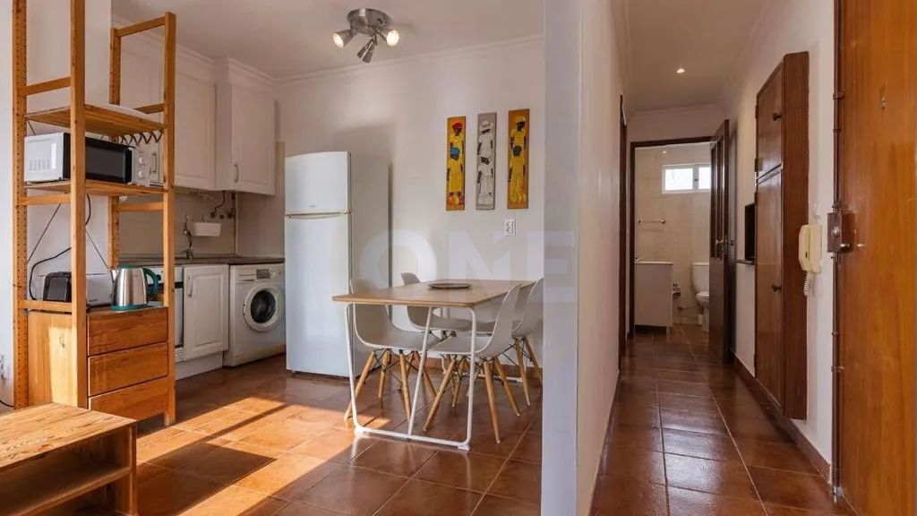 Furnished 1-Bedroom Apartment with Balcony and River View | Ajuda, Lisbon - 2