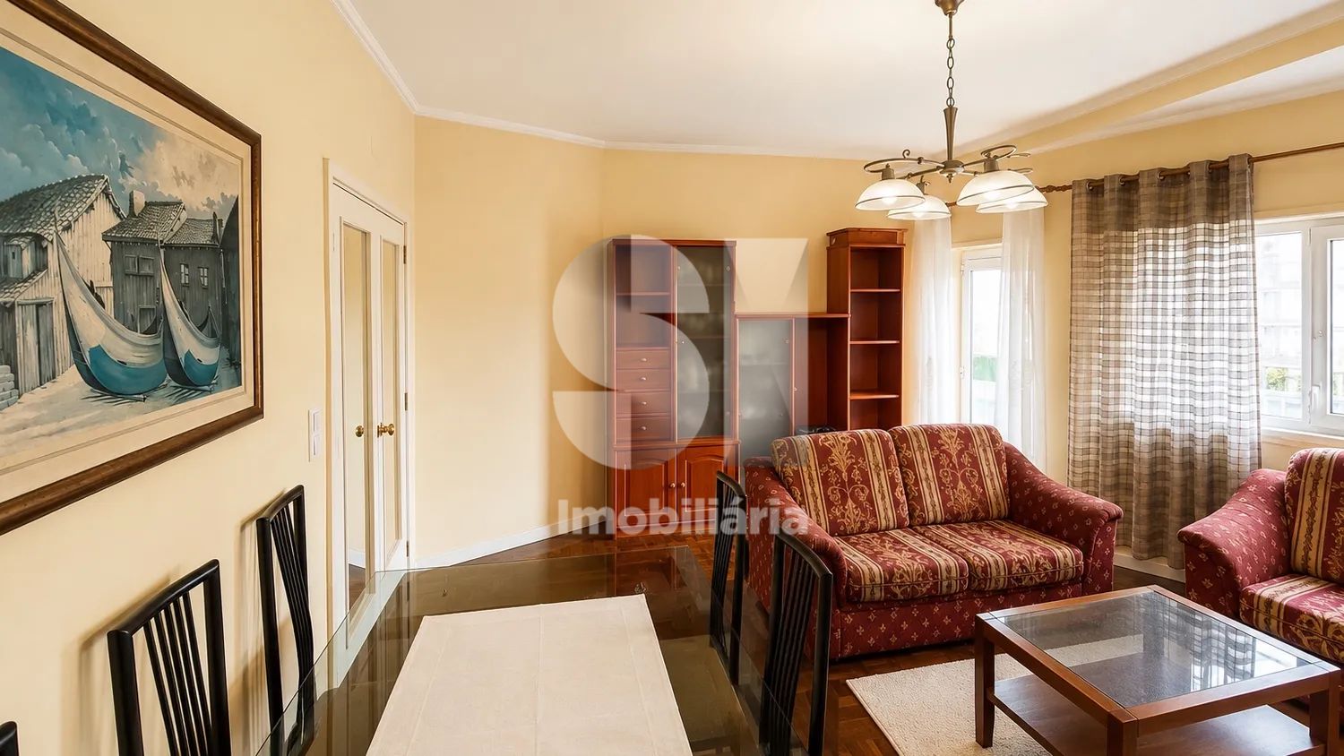 Apartamento T3 com Garagem e Sótão  - 2
