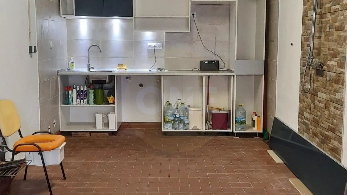 Garagem box | Copa e duche | Póvoa de Santa Iria