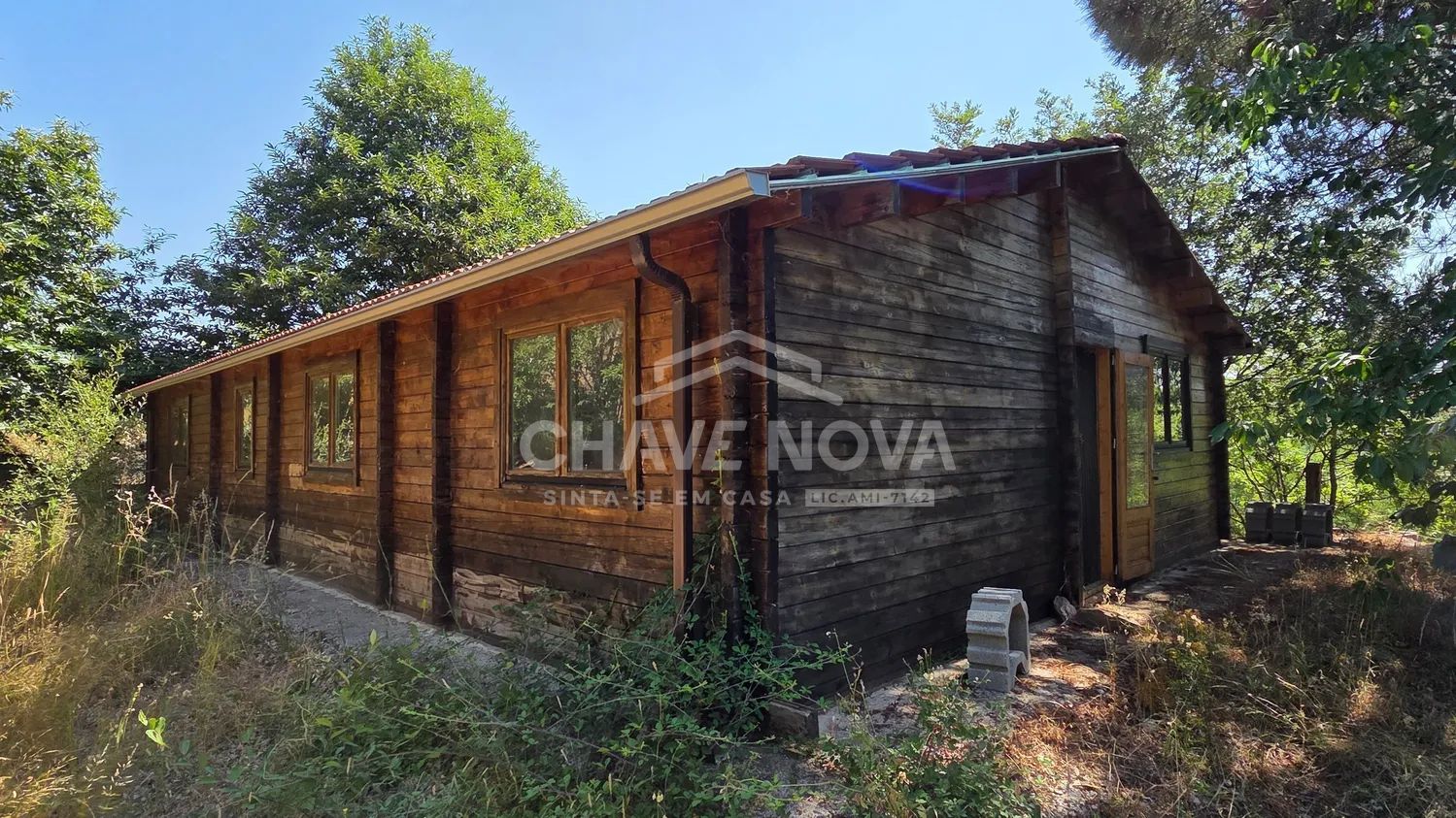 Quinta de 2,15 ha c/ Casas T3 e T1 em Madeira e Plantações - Vinhais - 2
