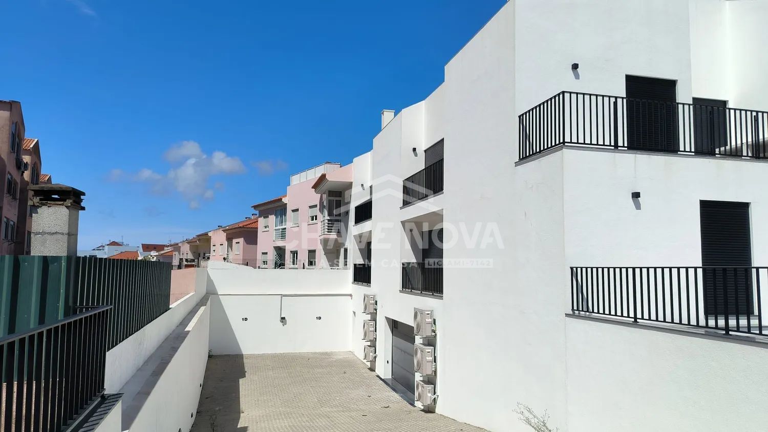 T2 / SUÍTE (FA) | NOVO | ALCABIDECHE | CASCAIS  - 2