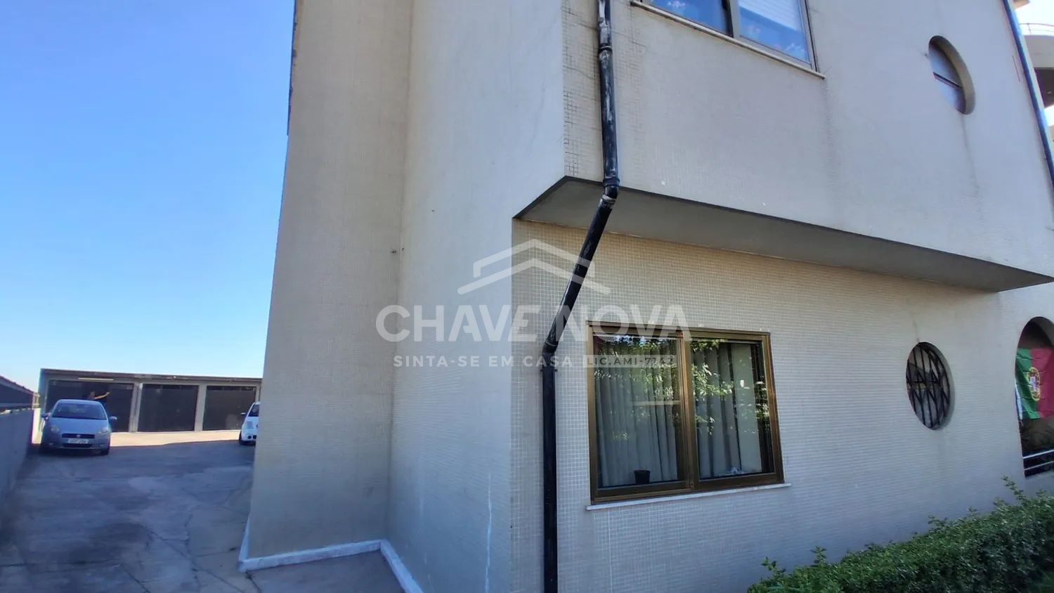 Apartamento T3 em Rio Tinto | 2 Frentes | Varanda | Garagem/Box | Próximo do Metro - 2