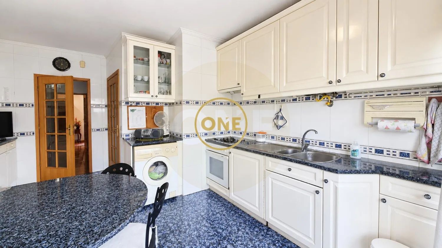 3-bedroom apartment in Nespereira for 260,000€ - 2
