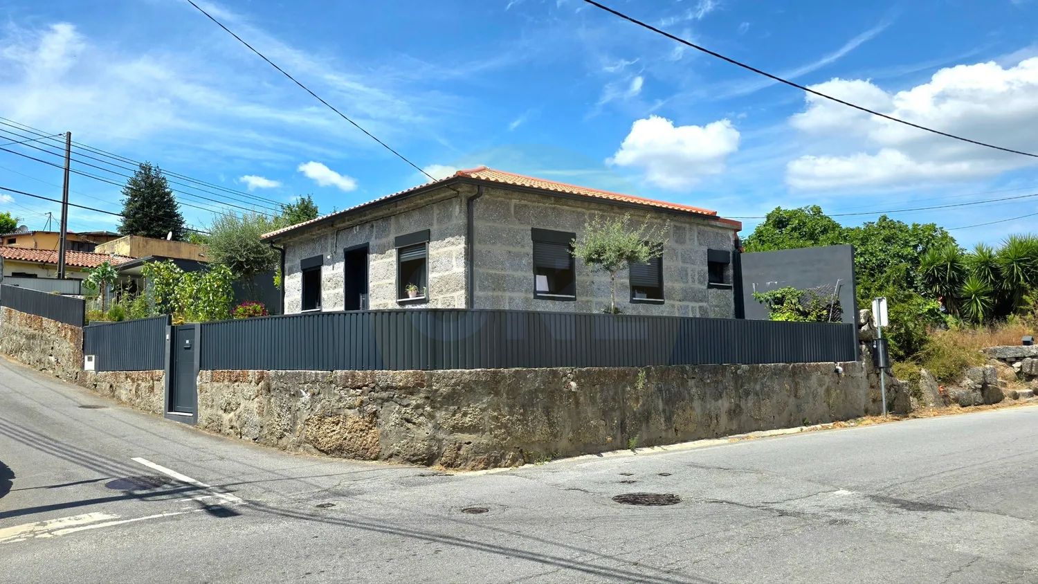 Moradia T2 térrea