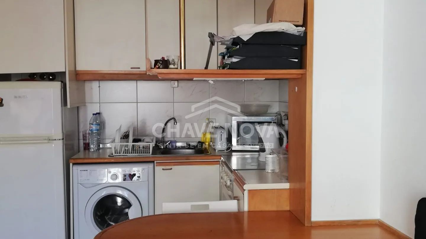 T1 para arrendamento junto à Rotunda da  Boavista, Porto - 2
