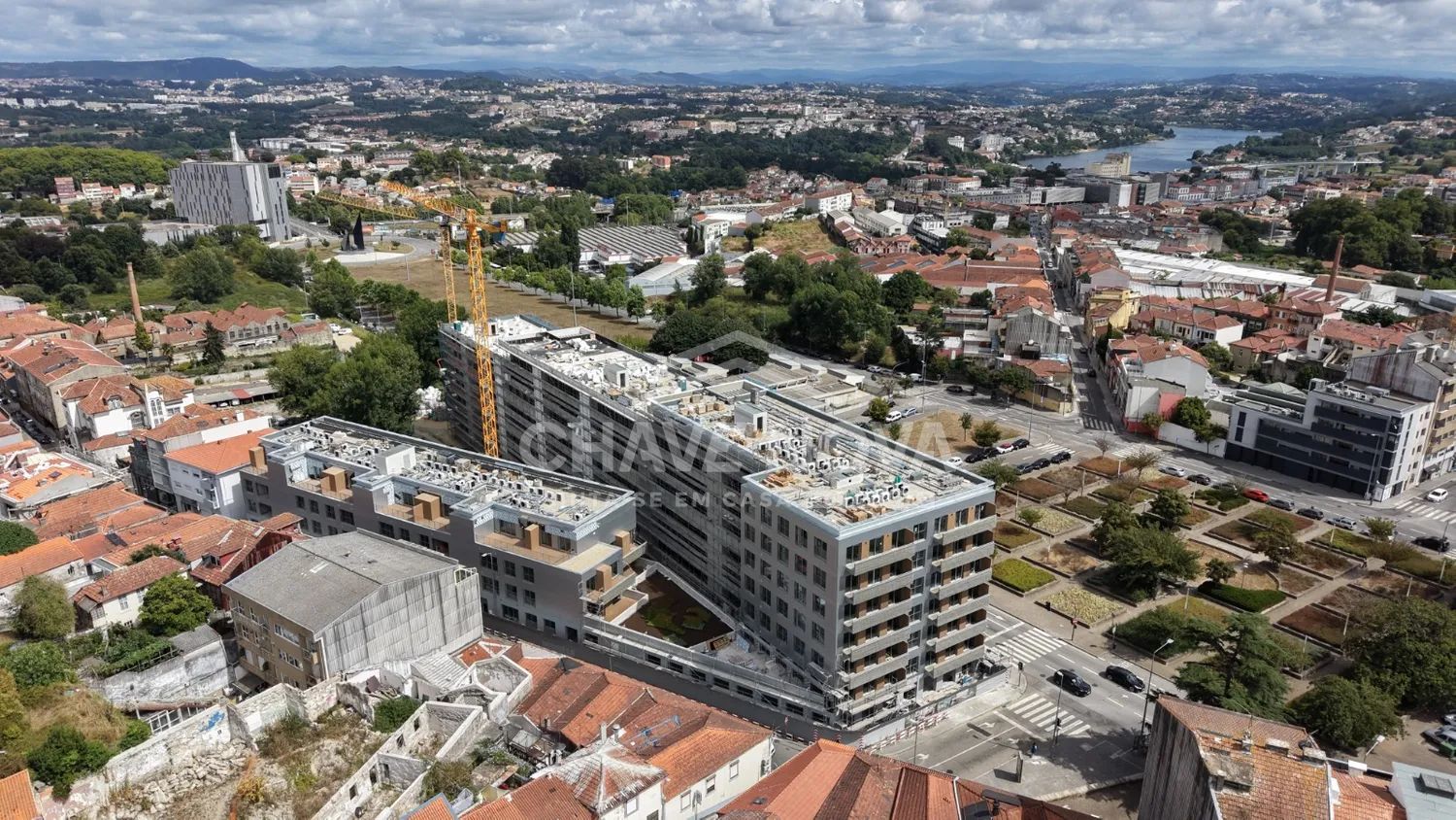 Apartamento T1 Novo com Terraço- Edifício Flores- Porto - 3