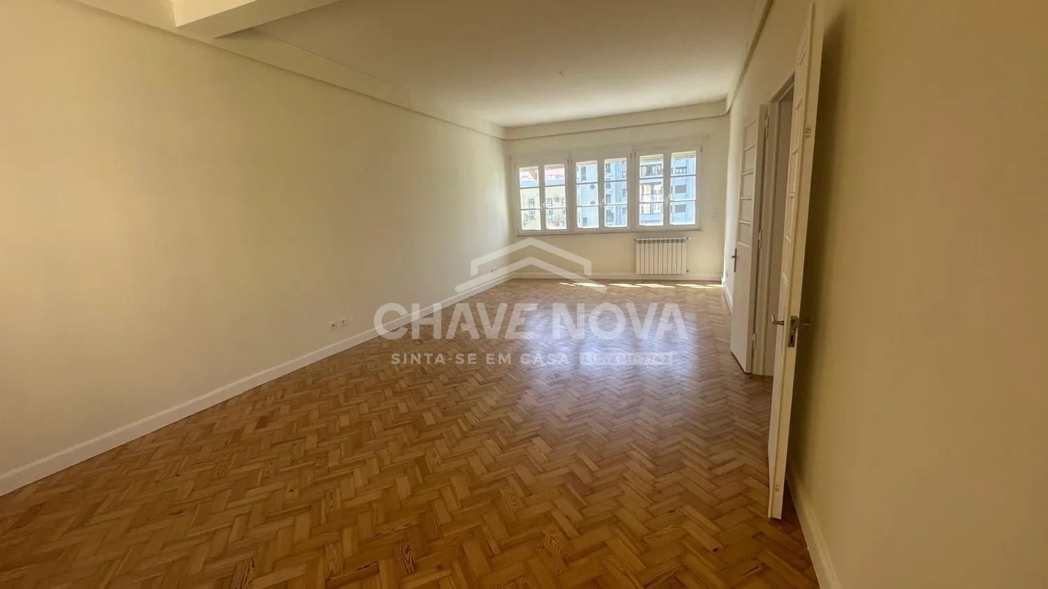 Elegante T5 com 200 m² nas Avenidas Novas | Em Remodelação - 3
