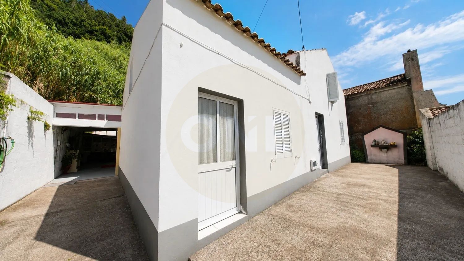 Moradia T1 Próxima da Praia | Ribeira Quente