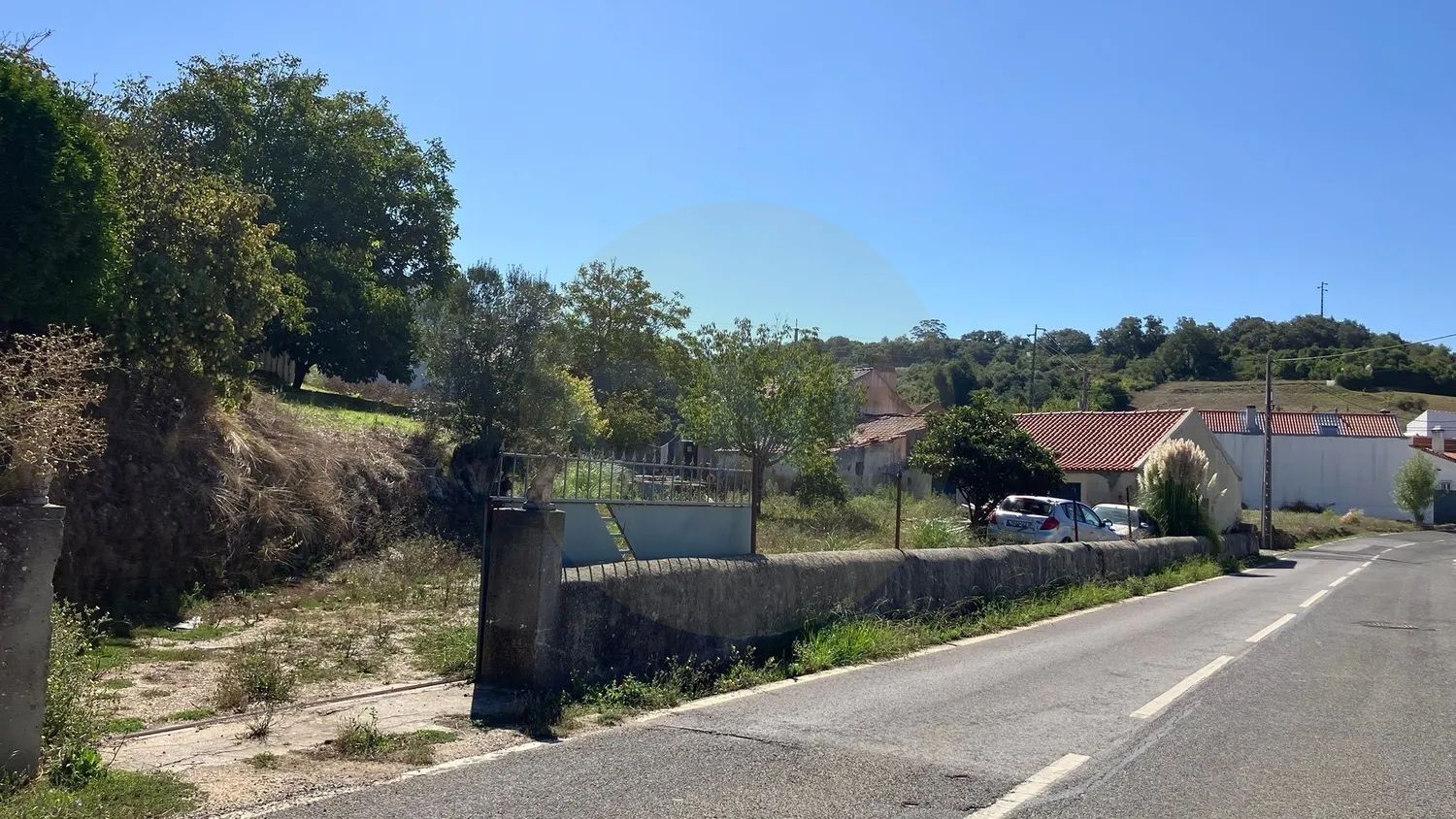 Moradia com 253 m² e Terreno de 1.129 m² em Arranhó - 3
