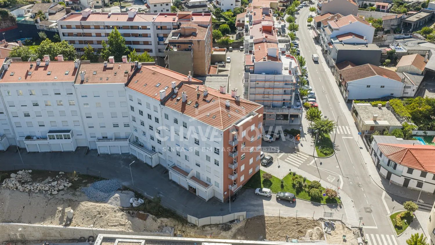 Apartamento T3 no centro da cidade de Fafe - 2