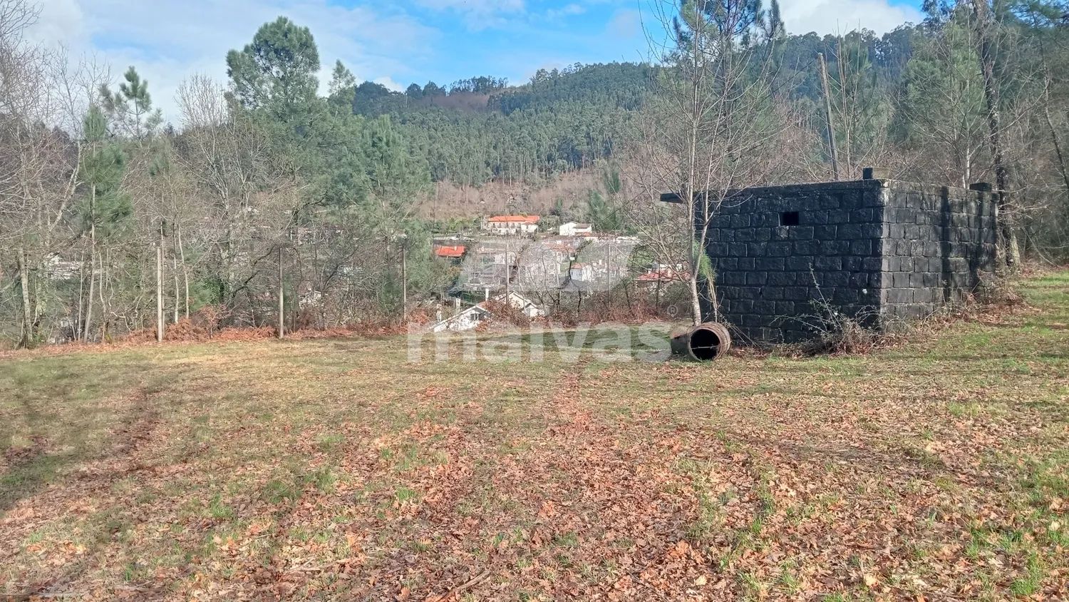 Terreno para Construção com Vistas Panorâmicas - 2