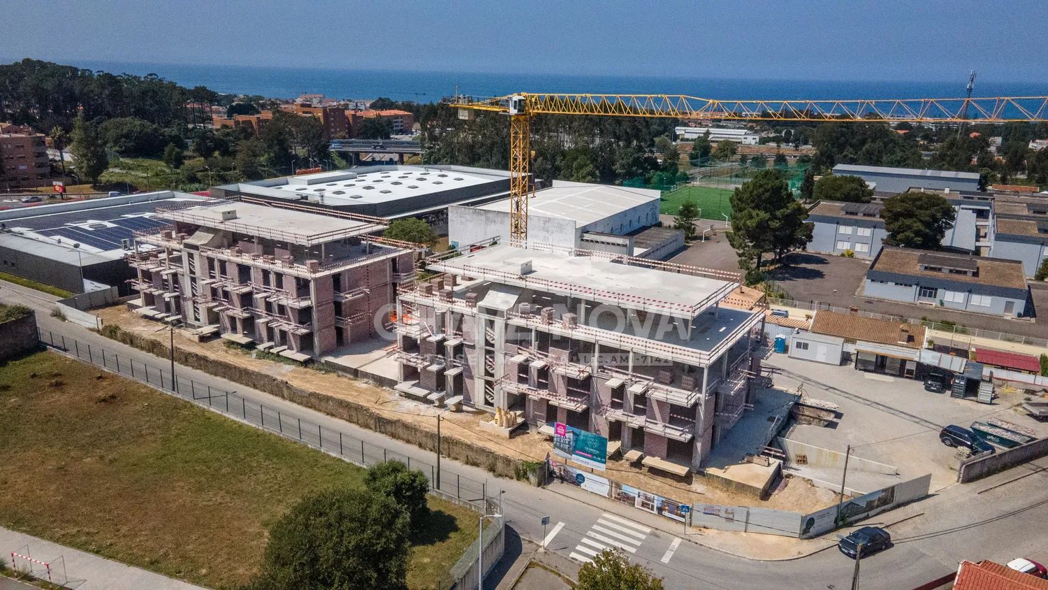 Apartamento T1 em Uma Localização previligiada  - 2