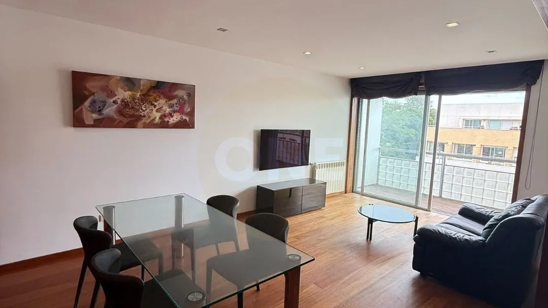 Apartamento T1 Duplex em Arcozelo