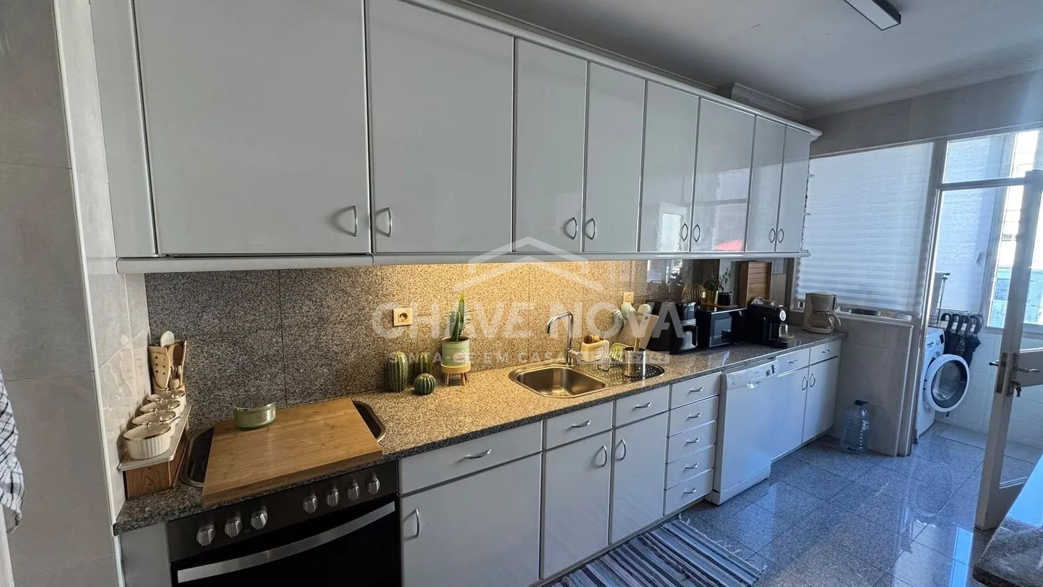 Apartamento T4 à venda na Rua de Brito Capelo | Matosinhos Sul - 3