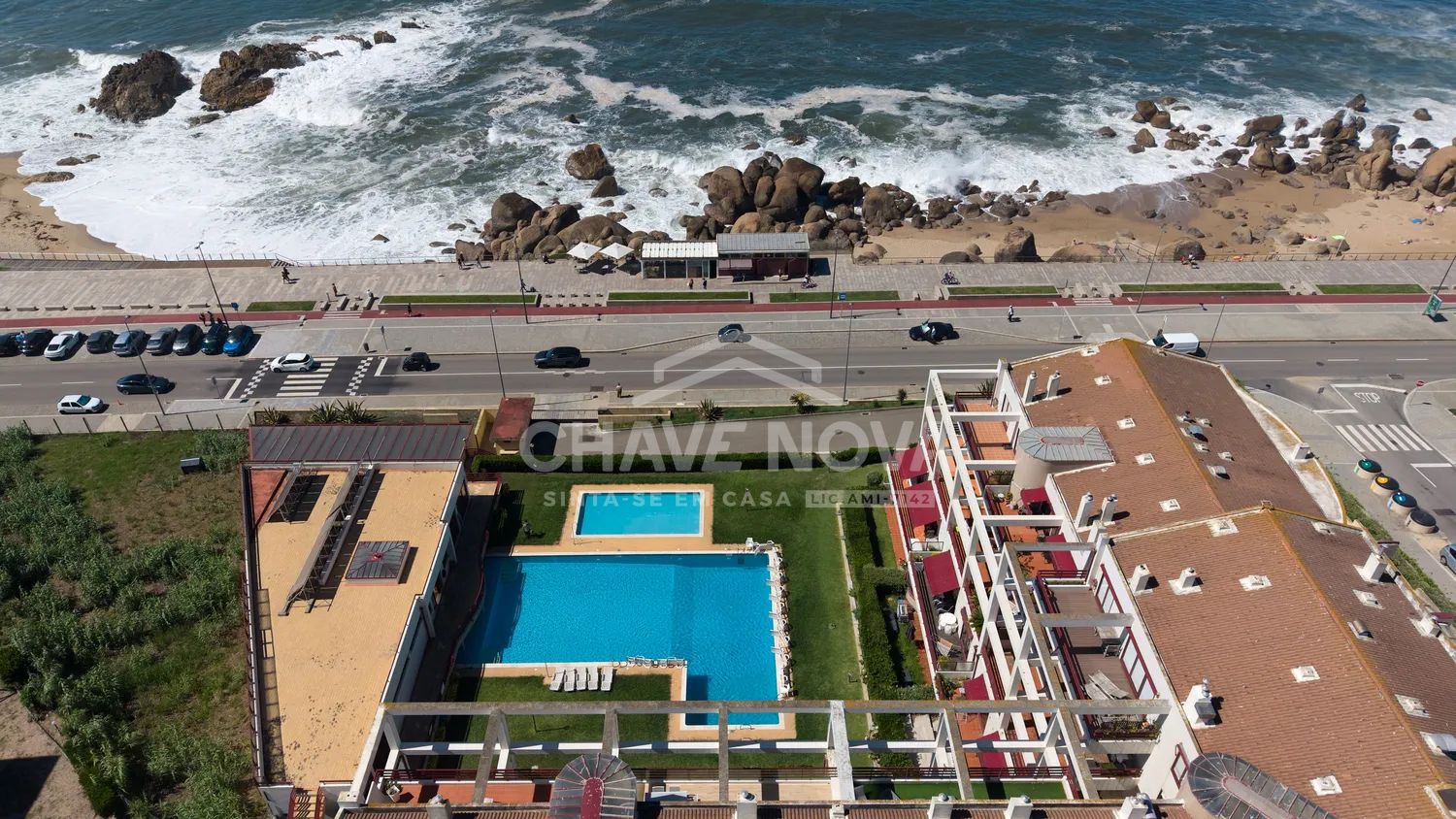 T3 condomínio fechado com piscina 1ª linha da praia, Canidelo- Gaia