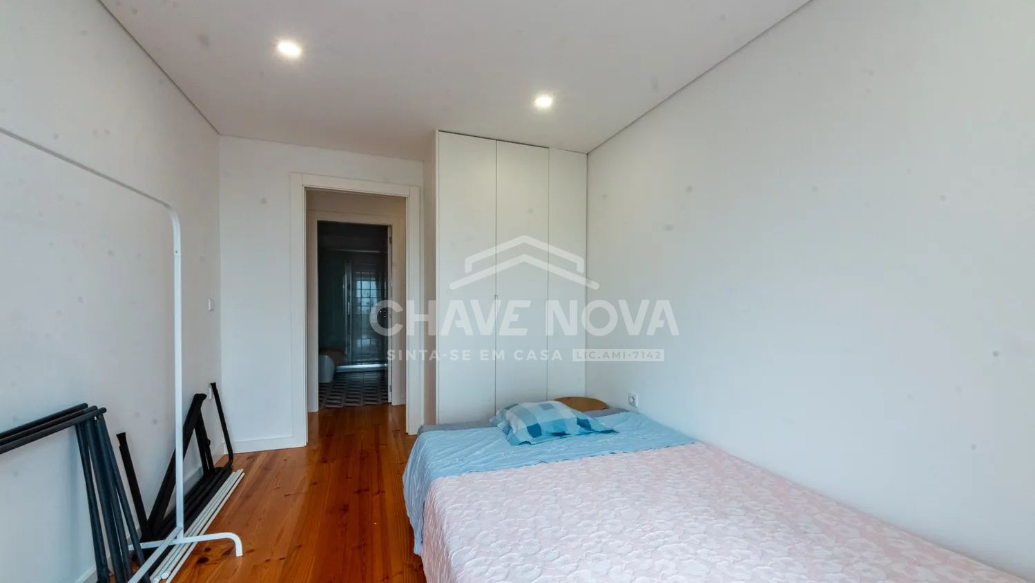 Apartamento T1 Rua do Heroiso, equipado e vistas sobre a cidade do Porto. - 2