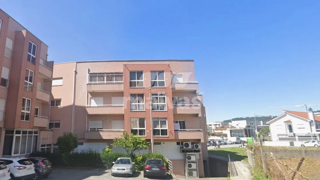 Lugar de Garagem - Centro de Vila Verde - 2