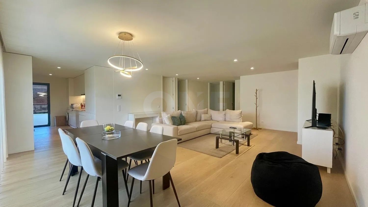 Apartamento T3 próximo ao metro Santa Clara em Vila do Conde