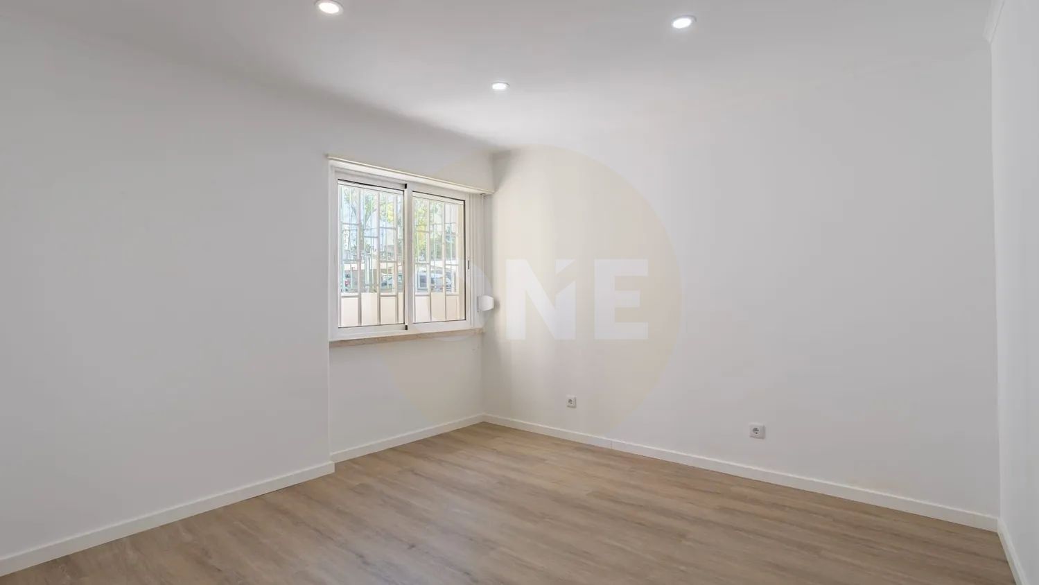 Apartamento T1 + 1 | Logradouro, anexo e arrumos | Queluz, Sintra - 2