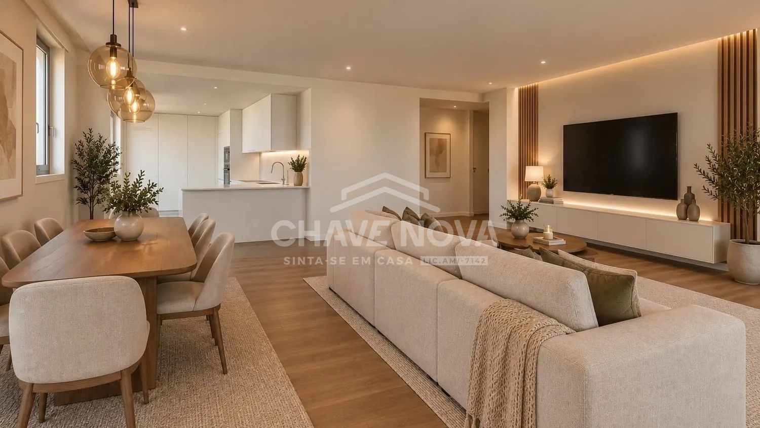  T4 com 241 m², Varandas Amplas e 3 Lugares de Garagem no Verde Vale 