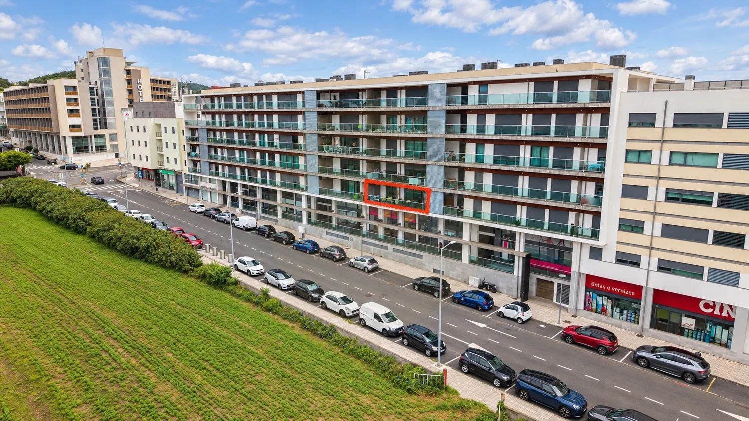 🏡 Apartamento T3 para Arrendamento | Ponta Delgada