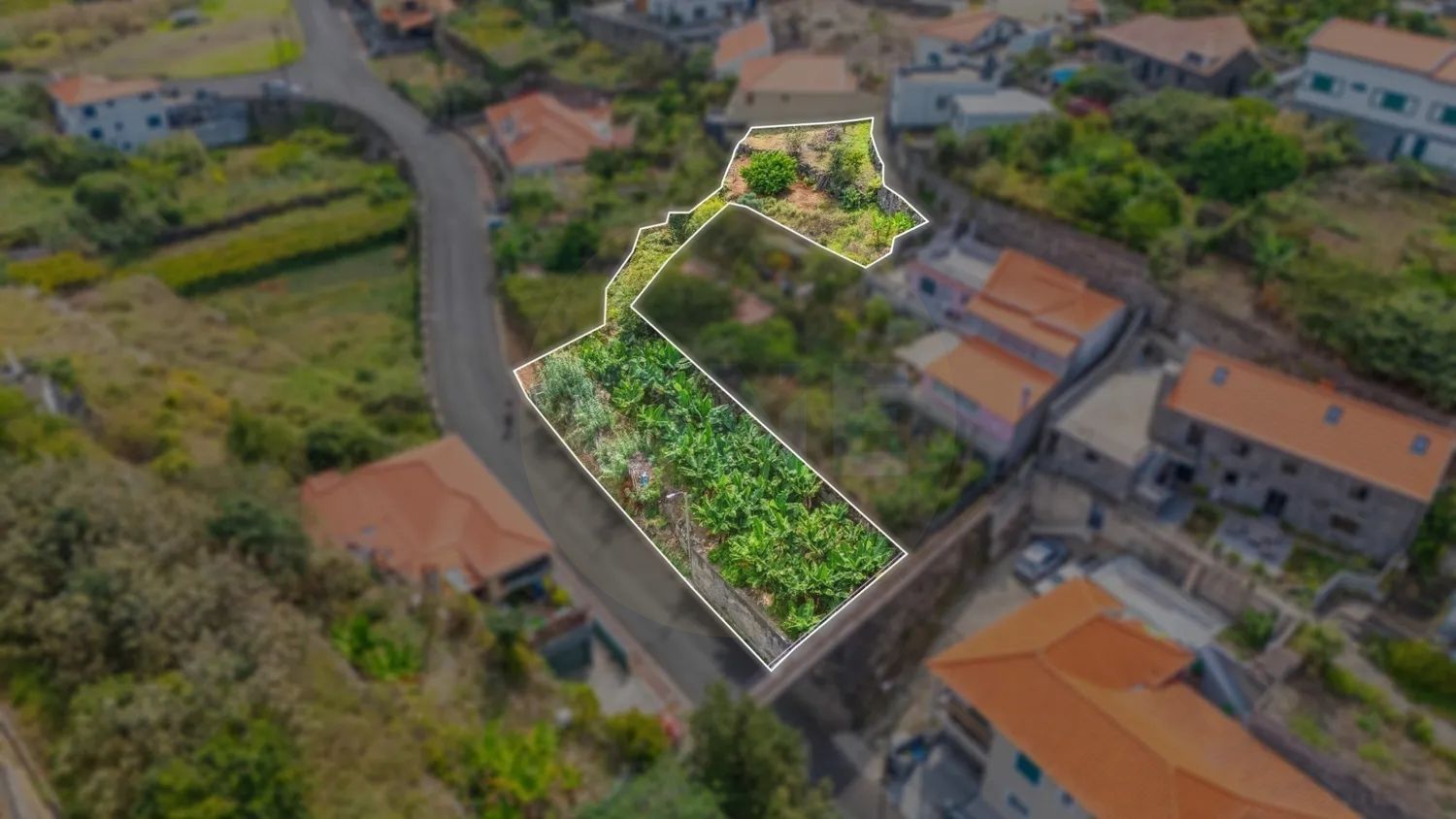 For Sale | 714 m² Urban Lot | Ponta Delgada | São Vicente | Madeira Island