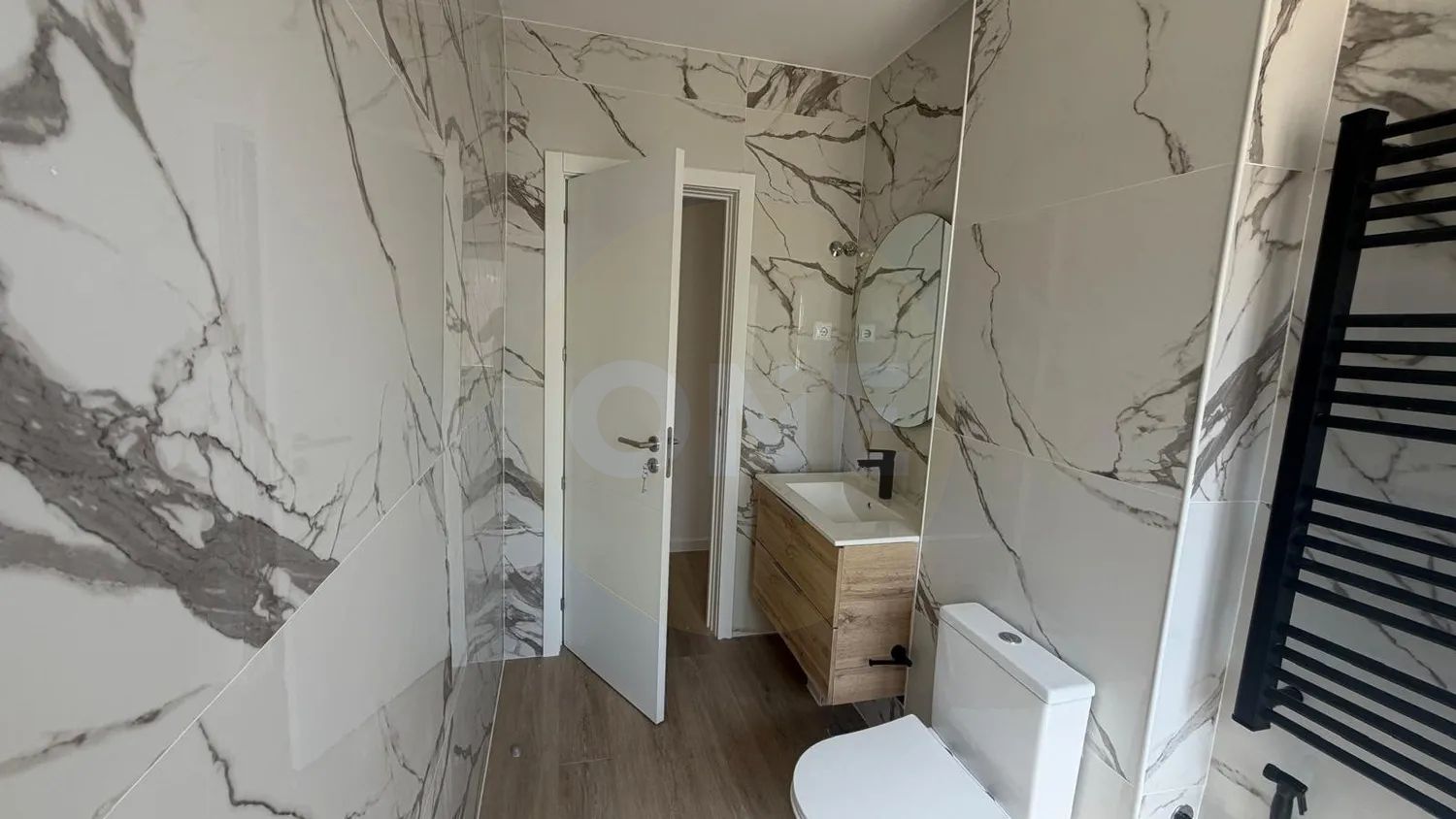 Renovated and equipped 2+1 bedroom apartment in Barreiro - 3
