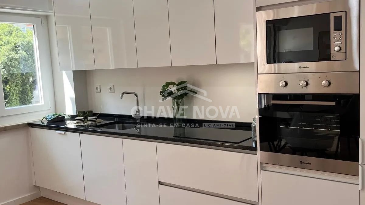 T3 em Remodelação total com varanda em todos quartos