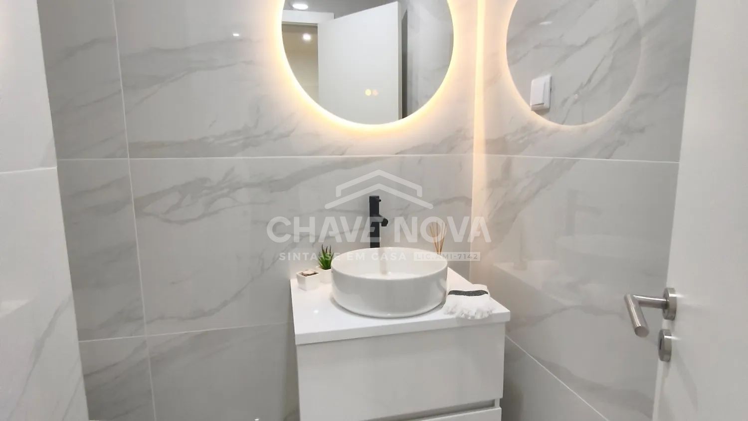 T3 em Remodelação total com varanda em todos quartos - 2