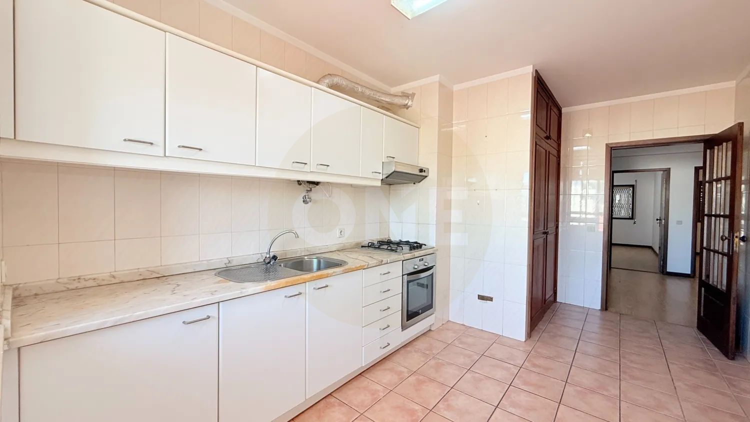 APARTAMENTO T2 NA TROFA ALAMEDA -VIVA PERTO DE TUDO COM FÁCEIS ACESSOS - 2
