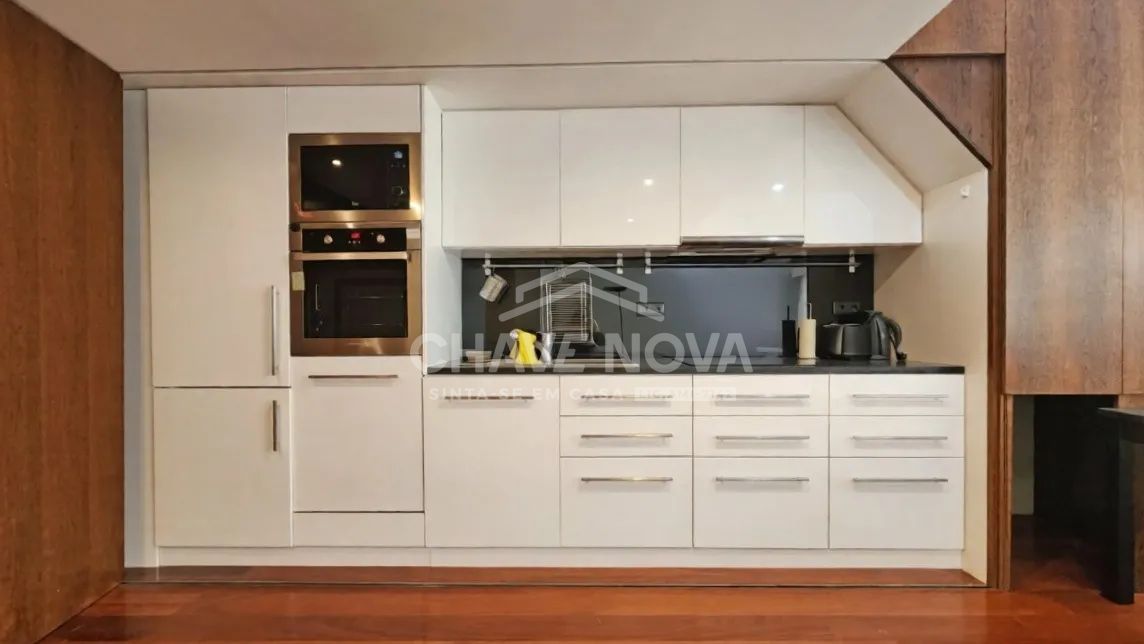 Duplex T3 Mobilado na Foz Velha - A poucos passos do mar!