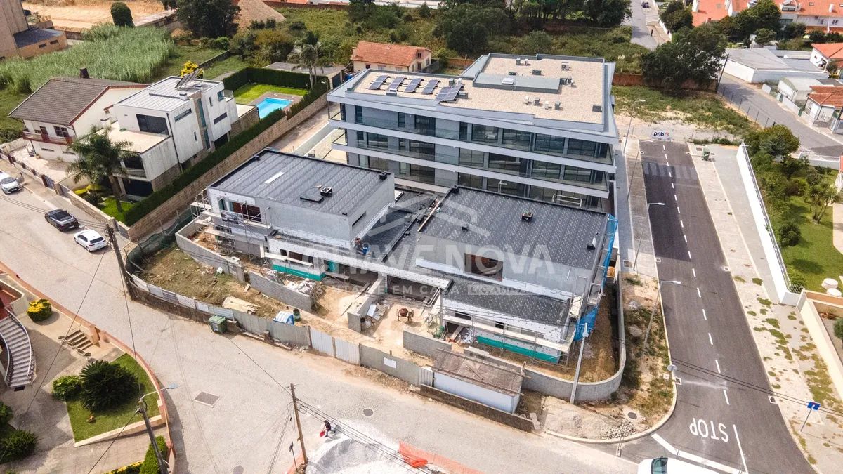 MORADIA T4 | 4 SUITES | PISCINA | 2 PISOS | GARAGEM PARA 2 CARROS | SÃO FÉLIX DA MARINHA - 3