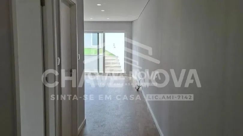 Moradia T1+1, para arrendamento em S. Félix da Marinha. - 2
