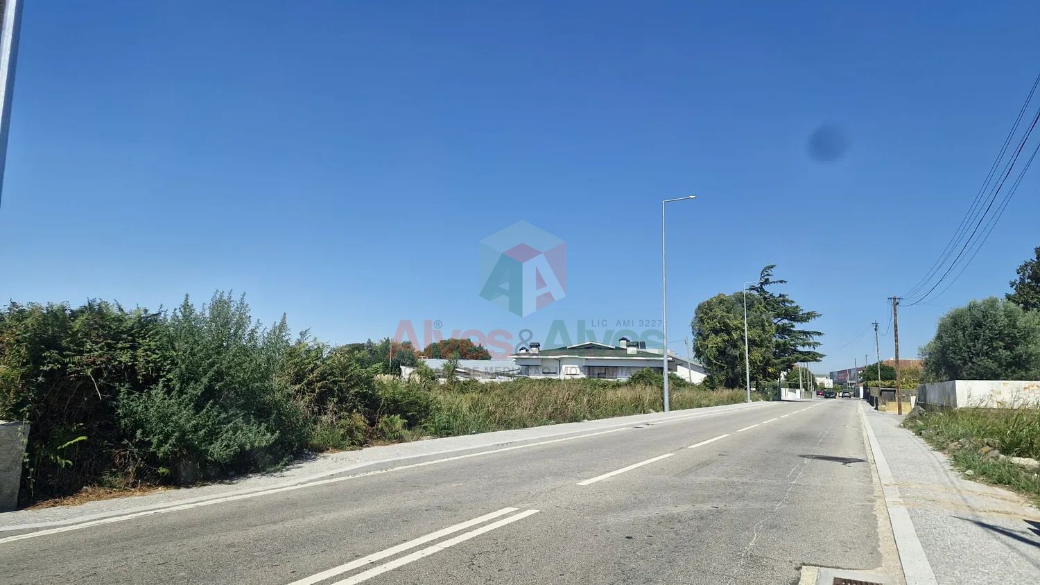 Terreno Comercial – 4.800 m² | Arrendamento | 5.000 €/mês - Maia (N14)