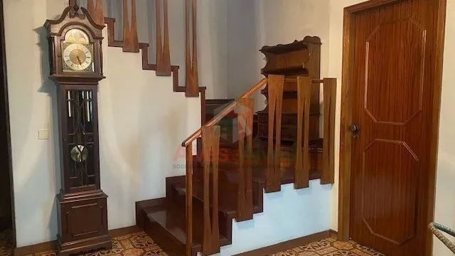 Fantástica Moradia No Centro De Valongo (Oportunidade De Negócio) - 3