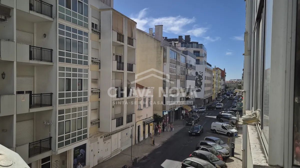 Apartamento T2 na Rua da Infantaria 16, Campo de Ourique