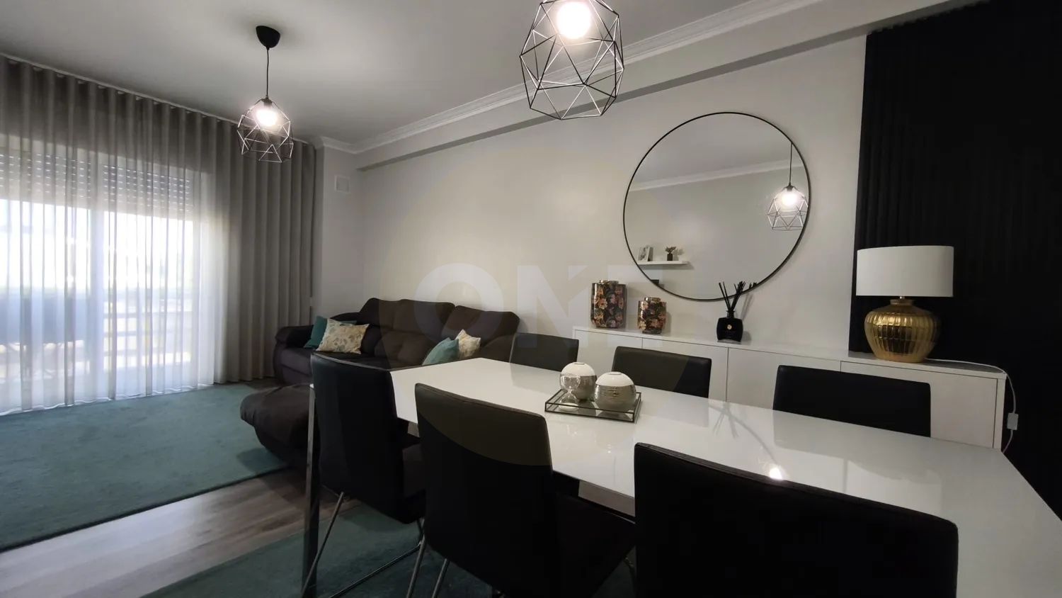 Apartamento T2 renovado em Aver-o-Mar