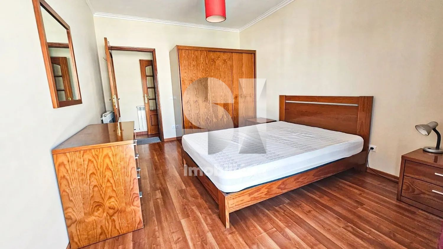 Apartamento T2 completamente mobilado!