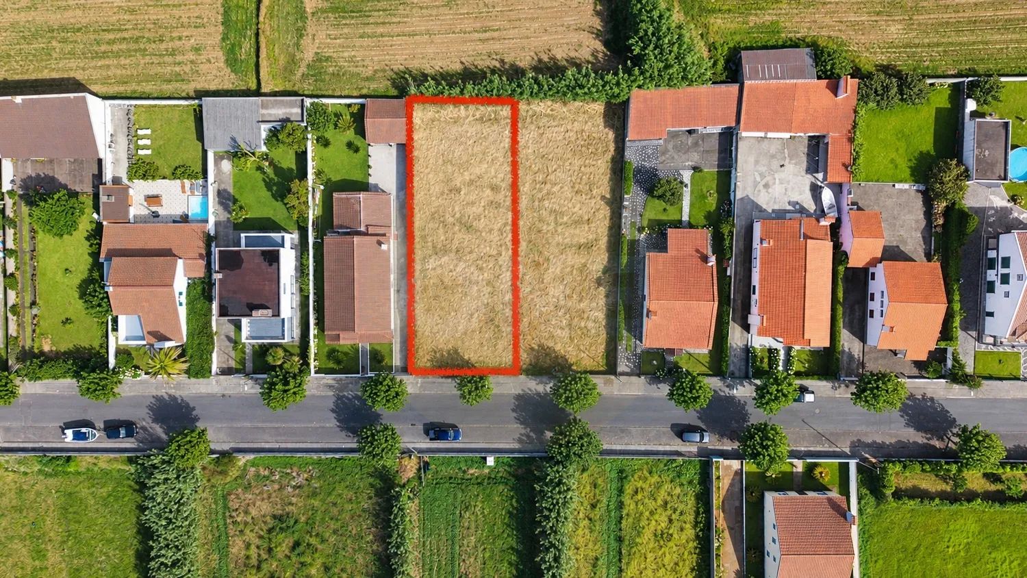  Terreno com Projeto Aprovado – Mosteiros, Ponta Delgada